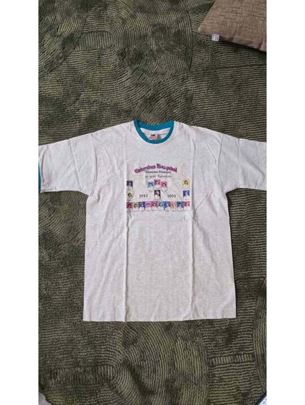 Vintage 1993 Fruit of the Loom Columbus Hospital Reunion T-Shirt Size L USA